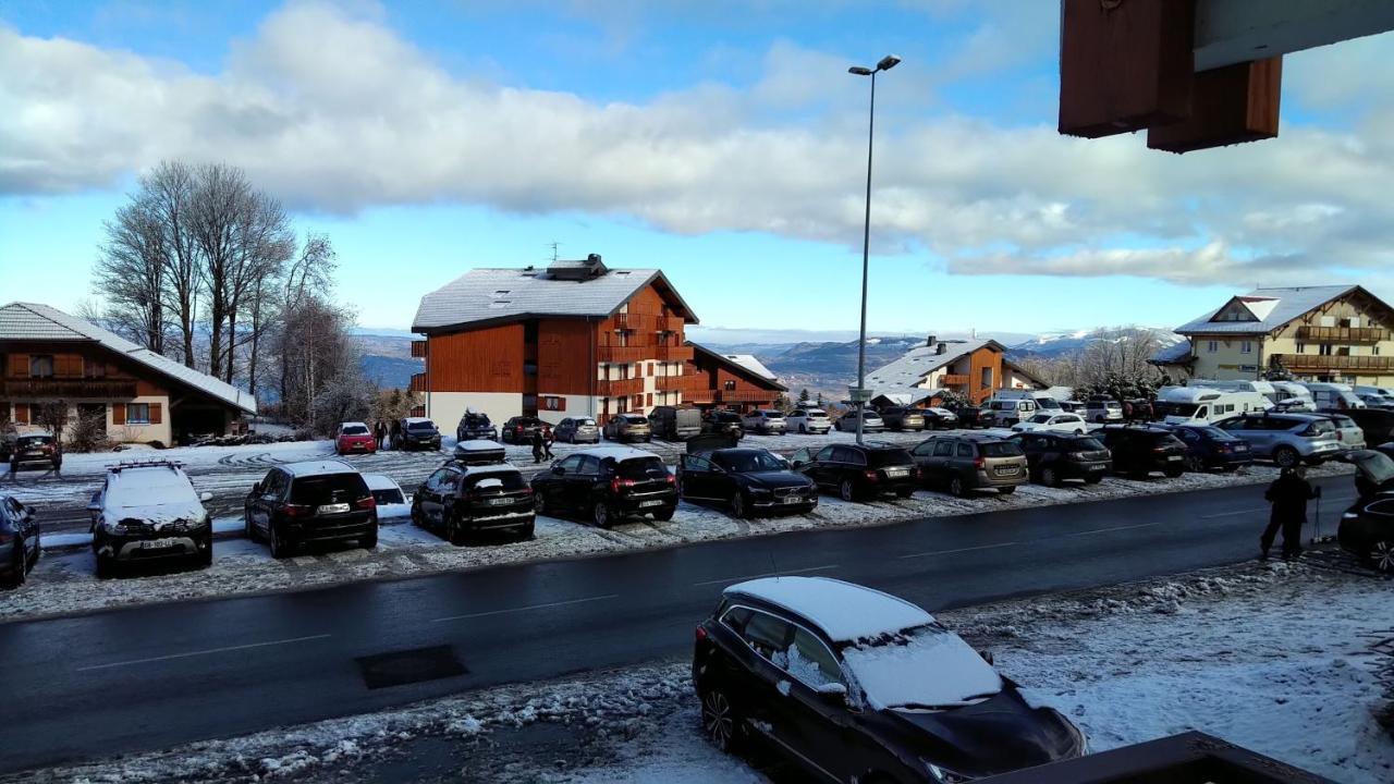 Appartement T2 Ideal Pour Une Famille Thollon-les-Memises Bagian luar foto